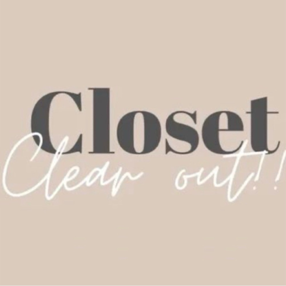 Closet Clear Out !